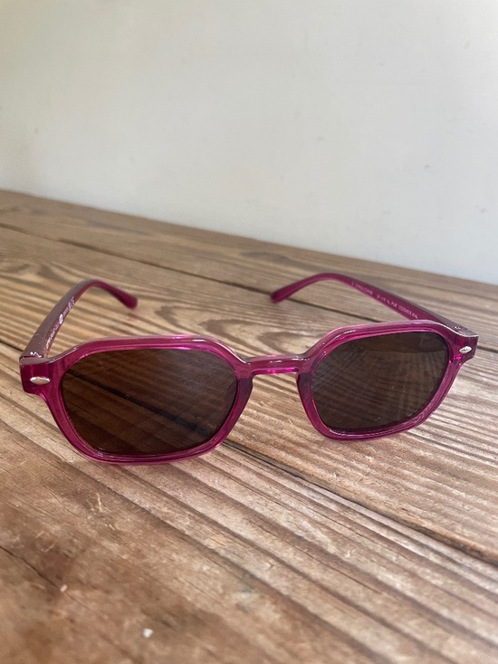 Foster Grant Accessories - Foster Grant Pink Geometric Retro Sunglasses